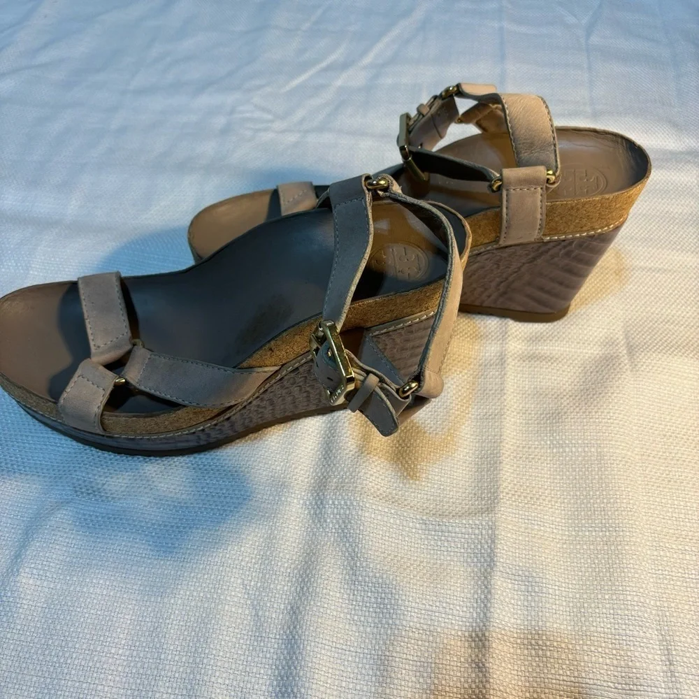Tory Burch Taupe Leather Wedge Ankle Strap Sandals Size 8.5